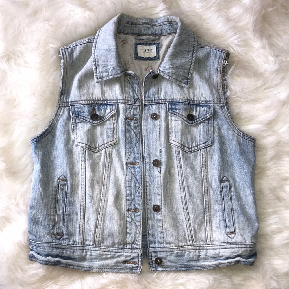 Light Wash jean jacket F21